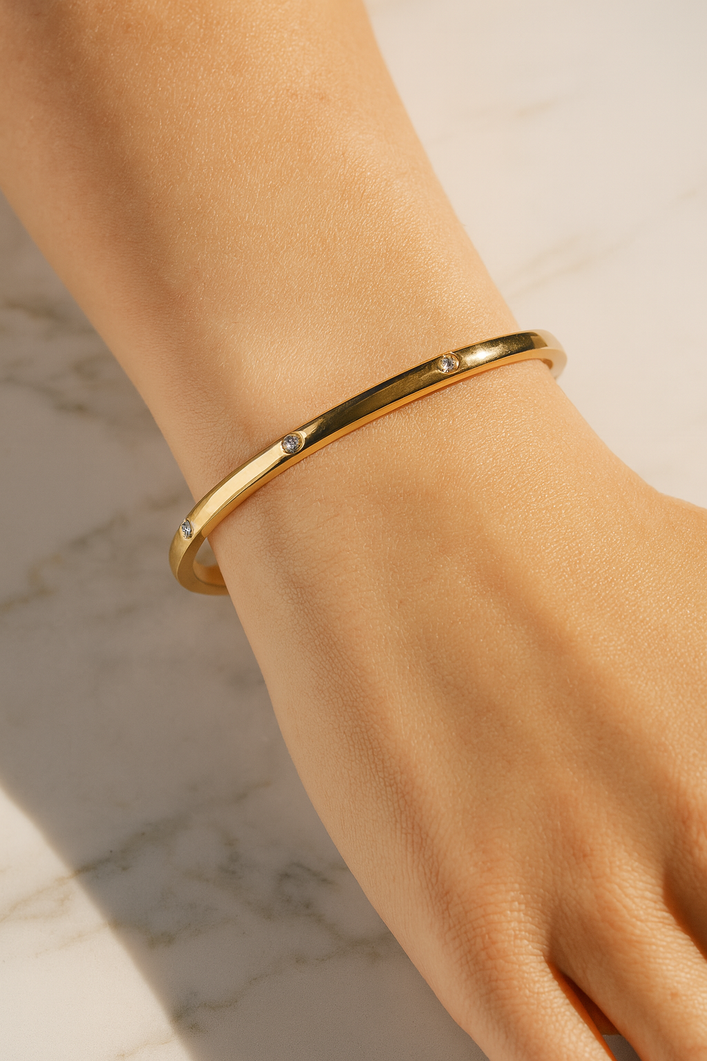 Glint Rhinestone 18K Gold Plated Bangle Bracelet – Titanium Steel, Waterproof, Anti-Tarnish Elegant Jewelry for Women