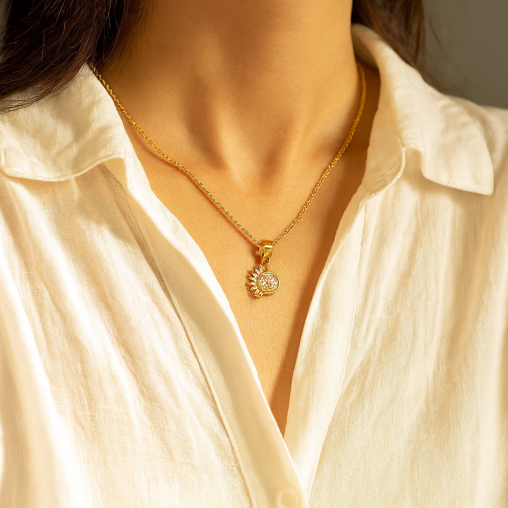 Lustra Sol 925 Sterling Silver Necklace – Gold & Silver Pendant with 18K Gold Plating, Elegant Sterling Silver Jewelry