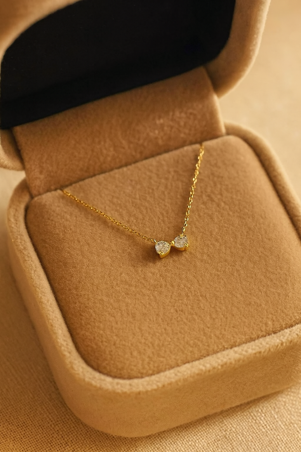 Chérie Bow 925 Sterling Silver Pendant – Elegant Bow Knot Necklace, Waterproof, Anti-Tarnish Jewelry for Women