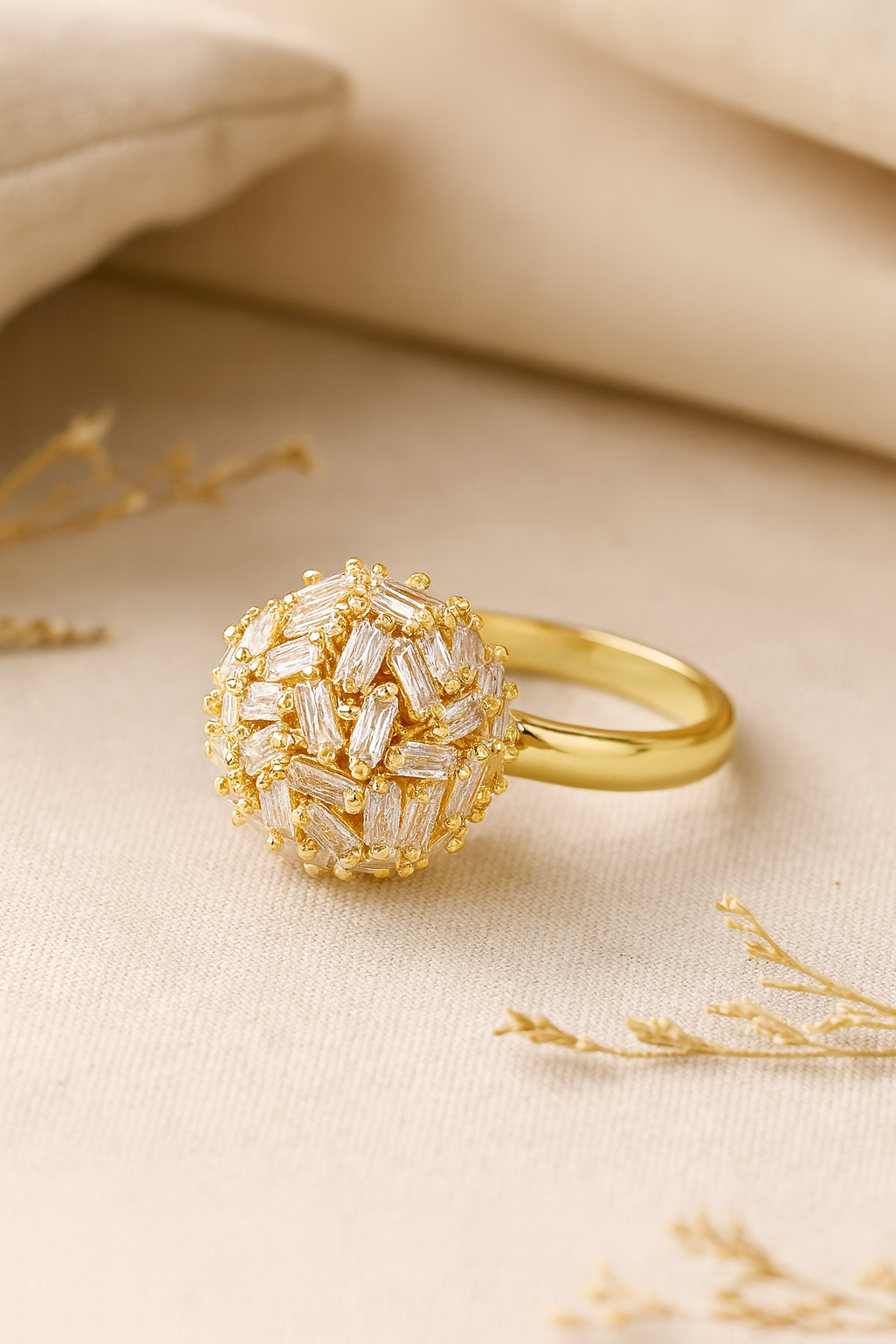 Starlit Burst 18K Gold Plated Zircon Adjustable Ring – Elegant Copper Statement Ring with Sparkling Zircon
