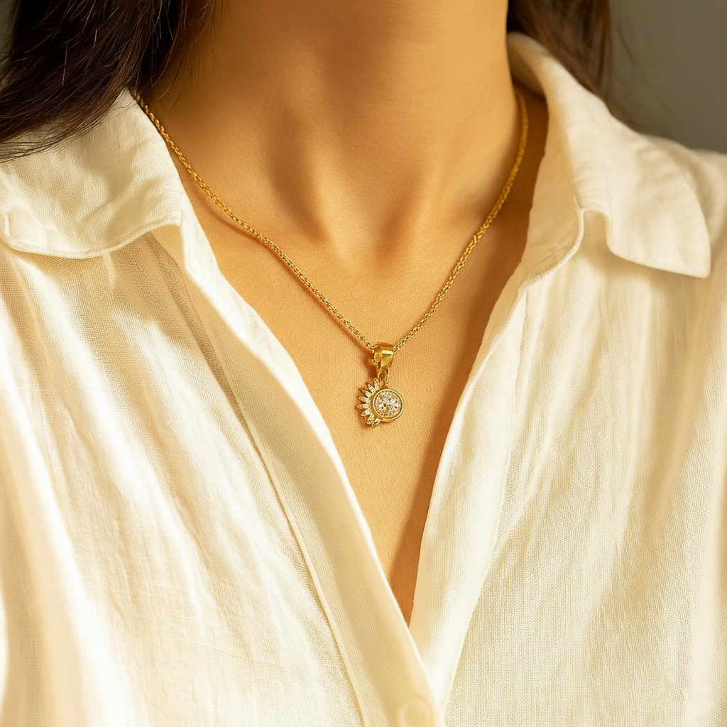 Lustra Sol 925 Sterling Silver Necklace – Gold & Silver Pendant with 18K Gold Plating, Elegant Sterling Silver Jewelry