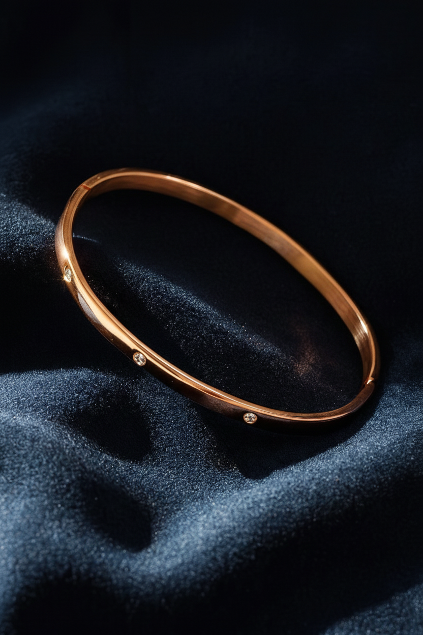 Glint Rhinestone 18K Gold Plated Bangle Bracelet – Titanium Steel, Waterproof, Anti-Tarnish Elegant Jewelry for Women